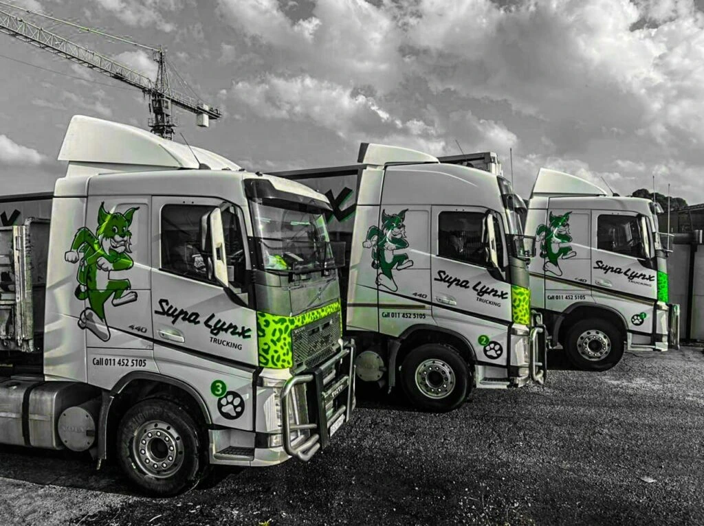 Multiple lynx freight trucks